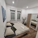 Capital 아파트