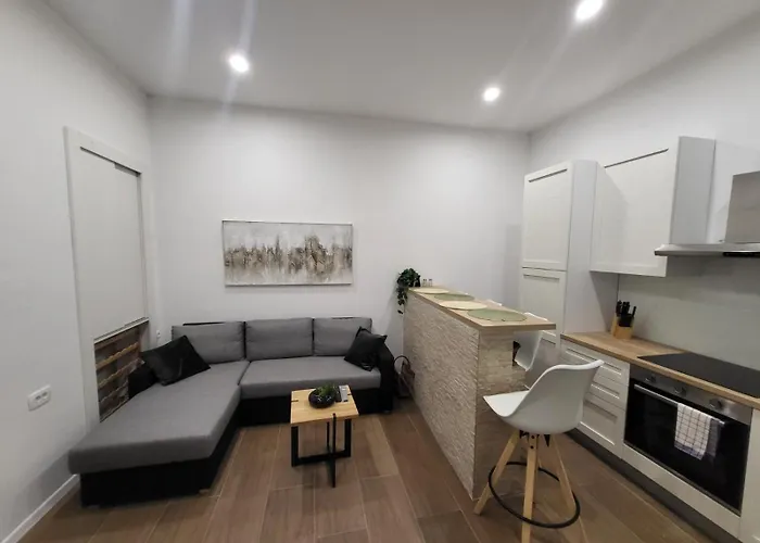 Apartment Capital *