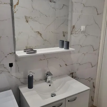 Capital Apartment